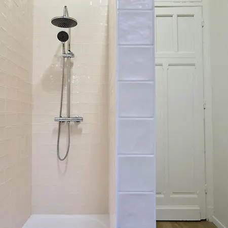 3 Bedroom Apartment, Close To Amenities Appartement Rijsel