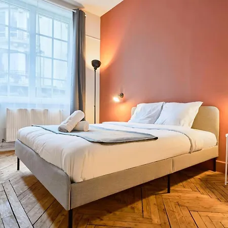 3 Bedroom Apartment, Close To Amenities